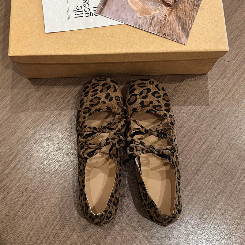 Chaussures plates chic à motif léopard pour femme – SecretBombe