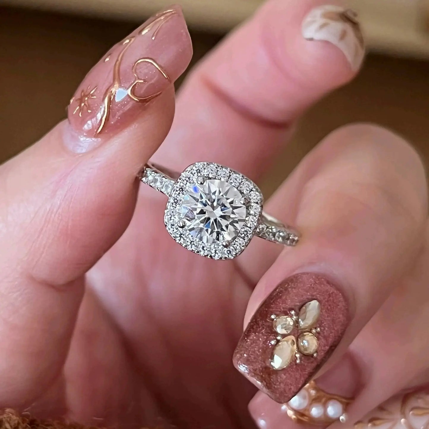 Bague chic brillante femme élégante SecretBombe