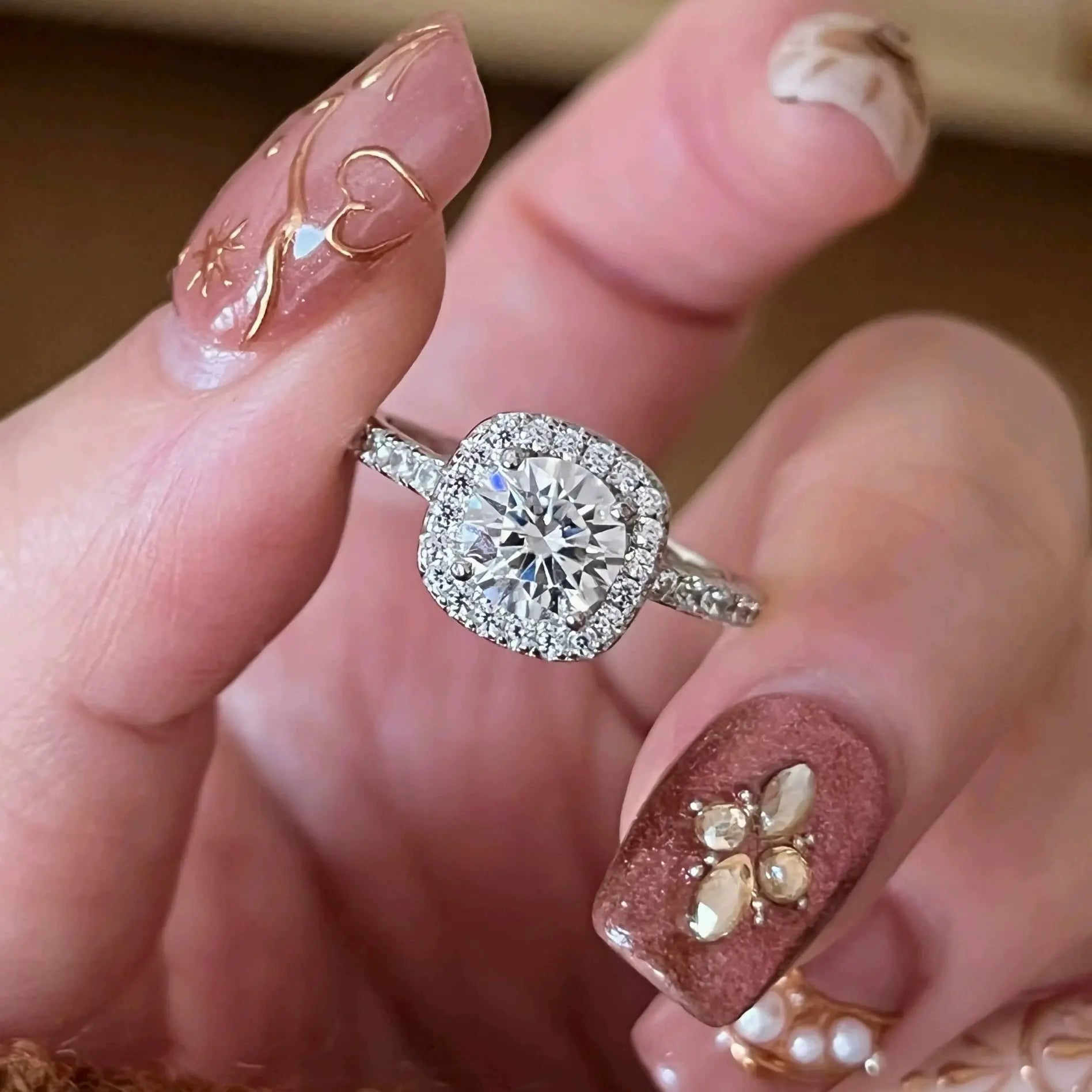Bague chic brillante femme élégante SecretBombe