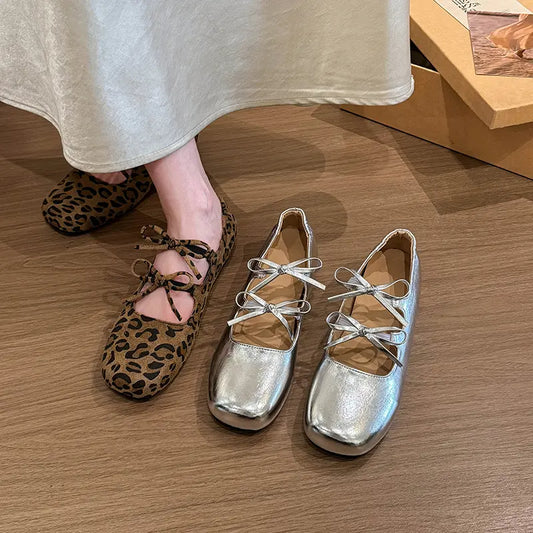 Ballerines femme à motif léopard avec lacets à nouer – SecretBombe