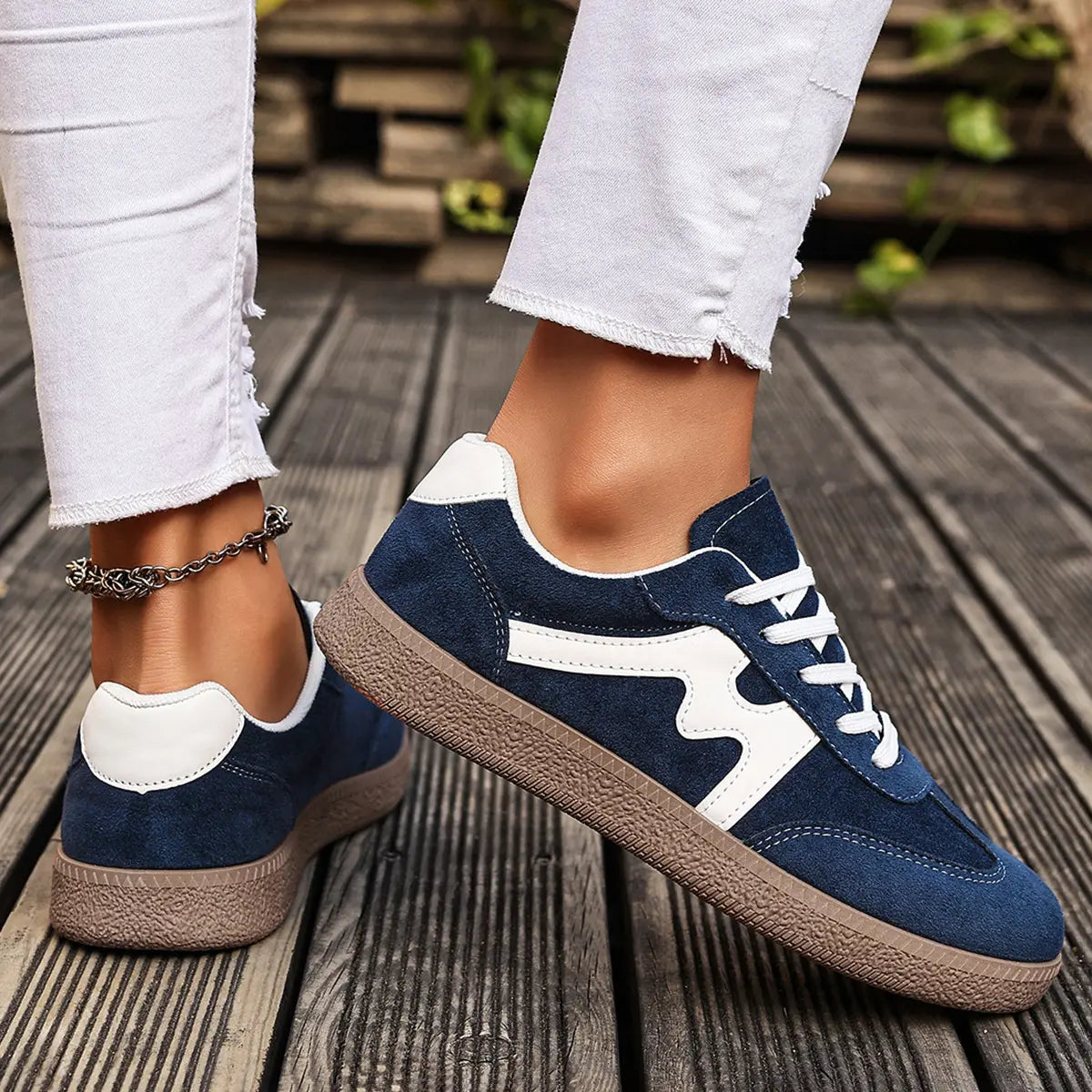 détail baskets femme rétro casual semelle caoutchouc confortable SecretBombe