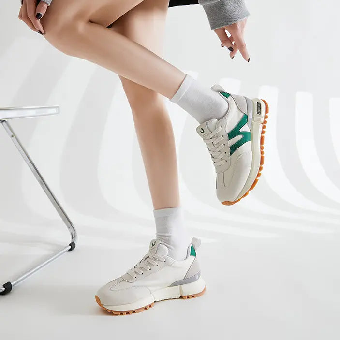 Sneakers femme légères style quotidien beige et vert SecretBombe