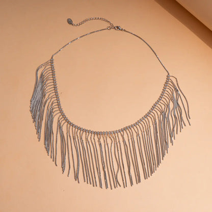 Collier femme tendance doré avec franges longues élégantes SecretBombe