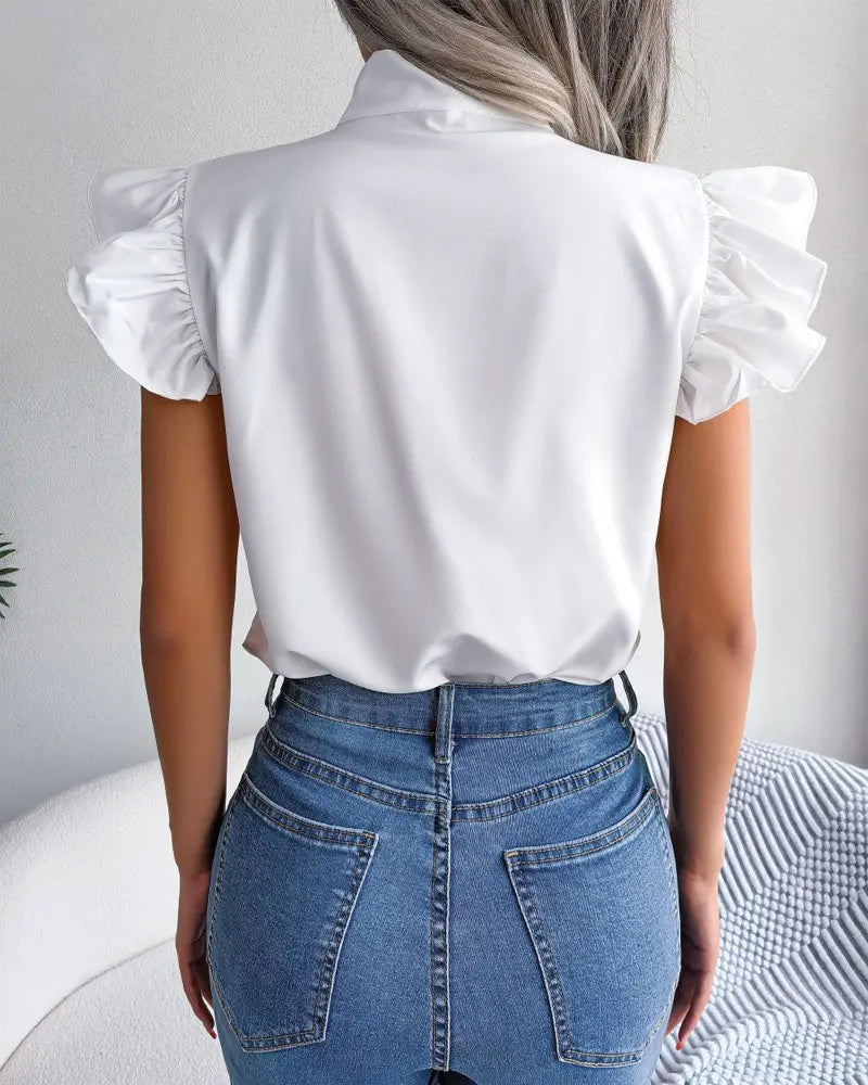Chemisier blanc femme élégant avec col lavallière et manches volantées SecretBombe