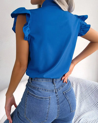 Chemisier femme bleu à col lavallière avec manches volantées SecretBombe