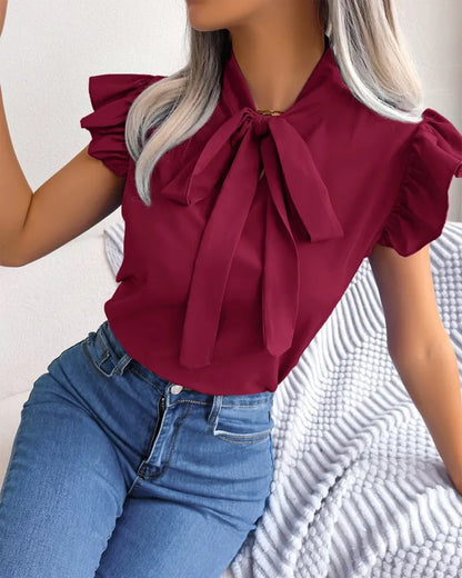 Chemisier femme bordeaux avec nœud lavallière et manches volantées SecretBombe