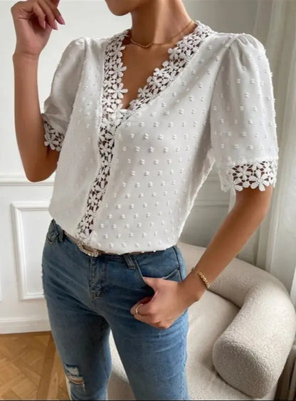Top féminin manches bouffantes dentelle délicate style européen SecretBombe