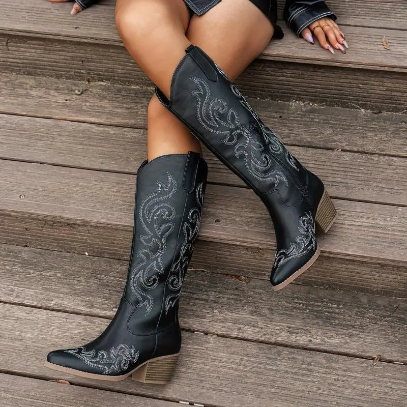 Bottes western femme SecretBombe broderies élégantes