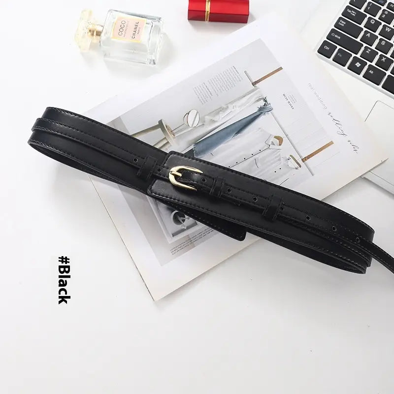 Ceinture SecretBombe femme noire fine imitation cuir boucle élégante style chic