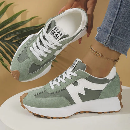 baskets femme color block blanc noir vert confort quotidien SecretBombe