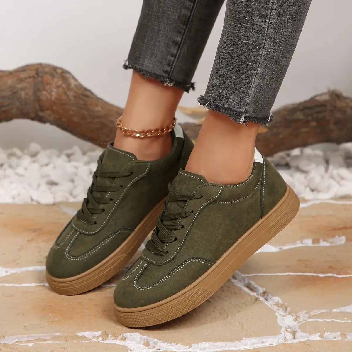 sneakers femme tendance vert marron design minimaliste SecretBombe