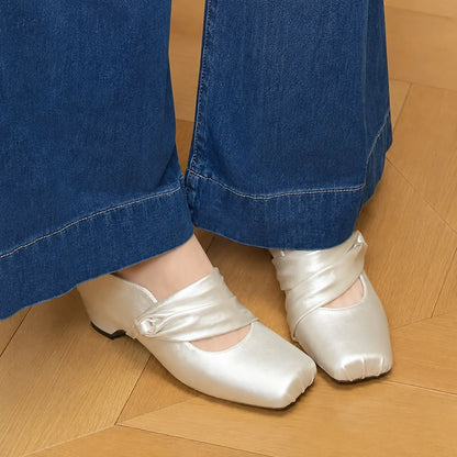 Mules femme tendance au design moderne et raffiné - SecretBombe