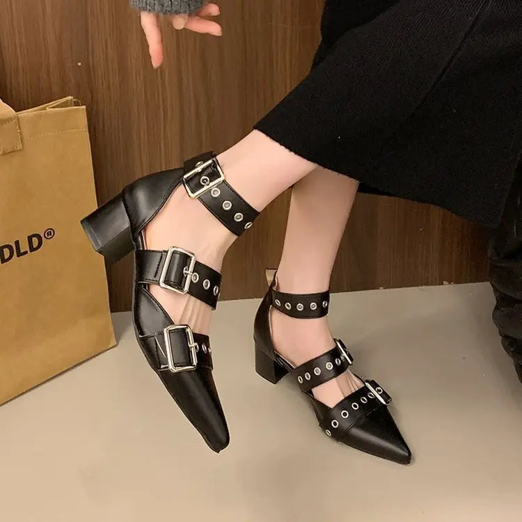 chaussures femme mode urbaine élégante
