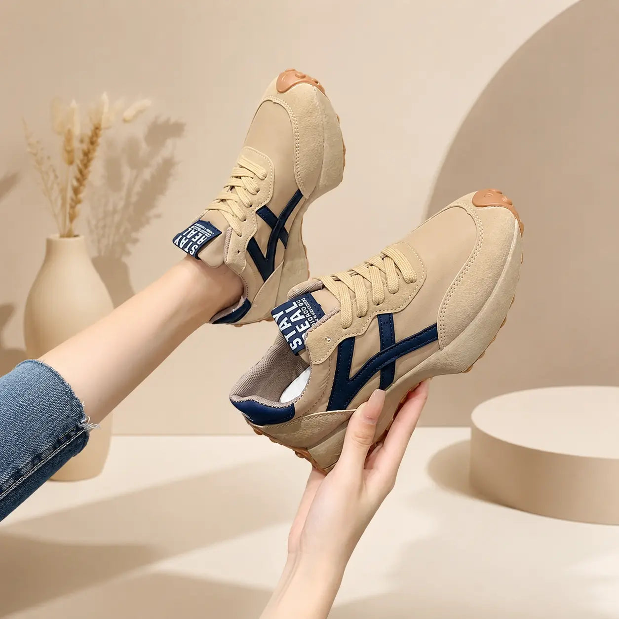 Sneakers femme look casual chic couleur vert sauge SecretBombe