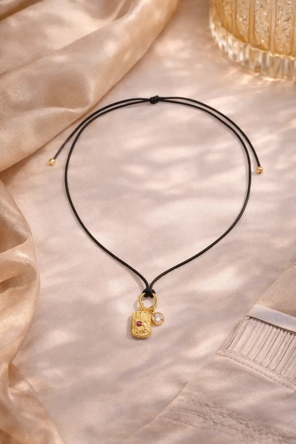 Ensemble bijou femme chic moderne avec chaîne dorée SecretBombe