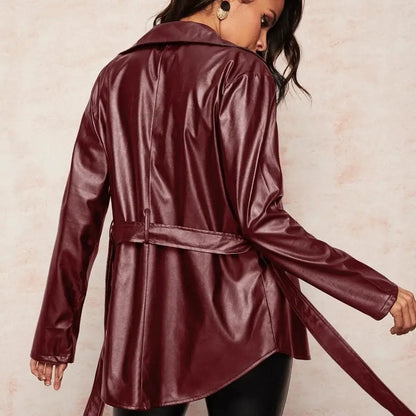 SecretBombe look tendance bordeaux  effet cuir avec fermeture zippée et ceinture