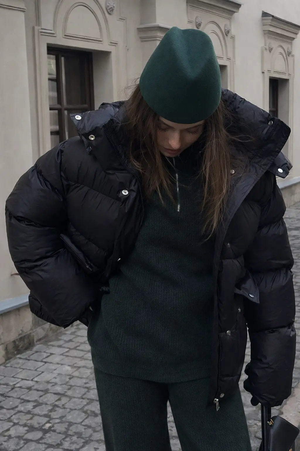 La Doudoune Oversize Noire – Style Européen