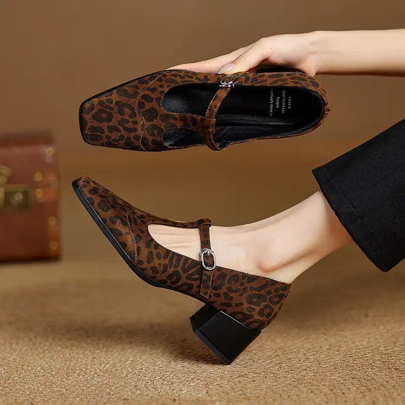 Escarpins talon épais femme SecretBombe style élégant