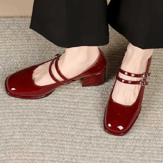 Escarpins Mary Jane bordeaux SecretBombe à talon carré