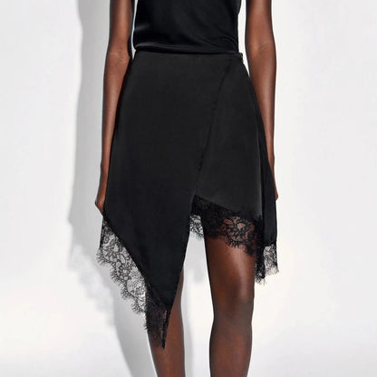 : Jupe asymétrique noire chic pour soirée élégante – SecretBombe