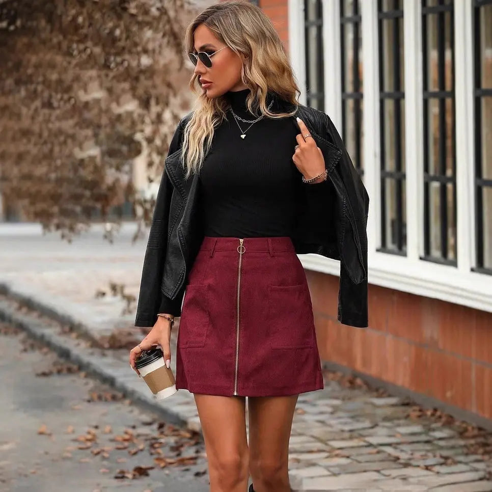 Jupe courte zippée rouge brique style européen – SecretBombe