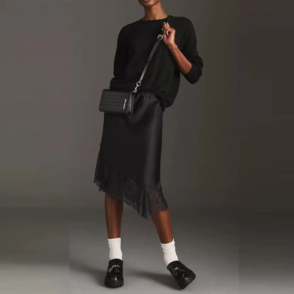 Jupe noire avec finition dentelle look femme SecretBombe