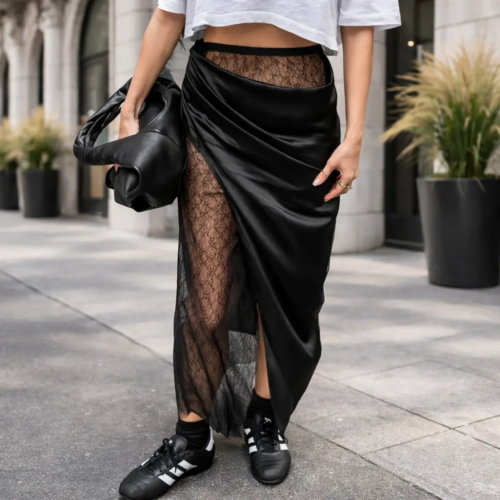 jupe noire A-line femme coupe évasée chic SecretBombe
