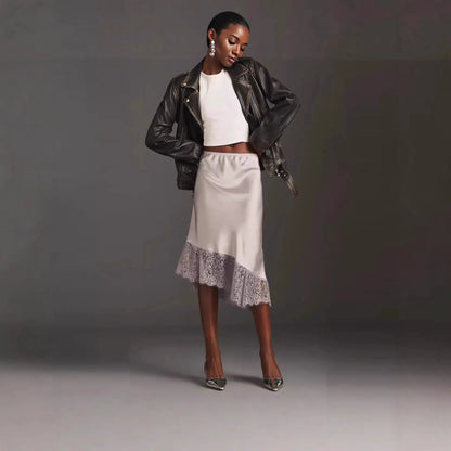 Jupe satinée beige avec dentelle style élégant SecretBombe