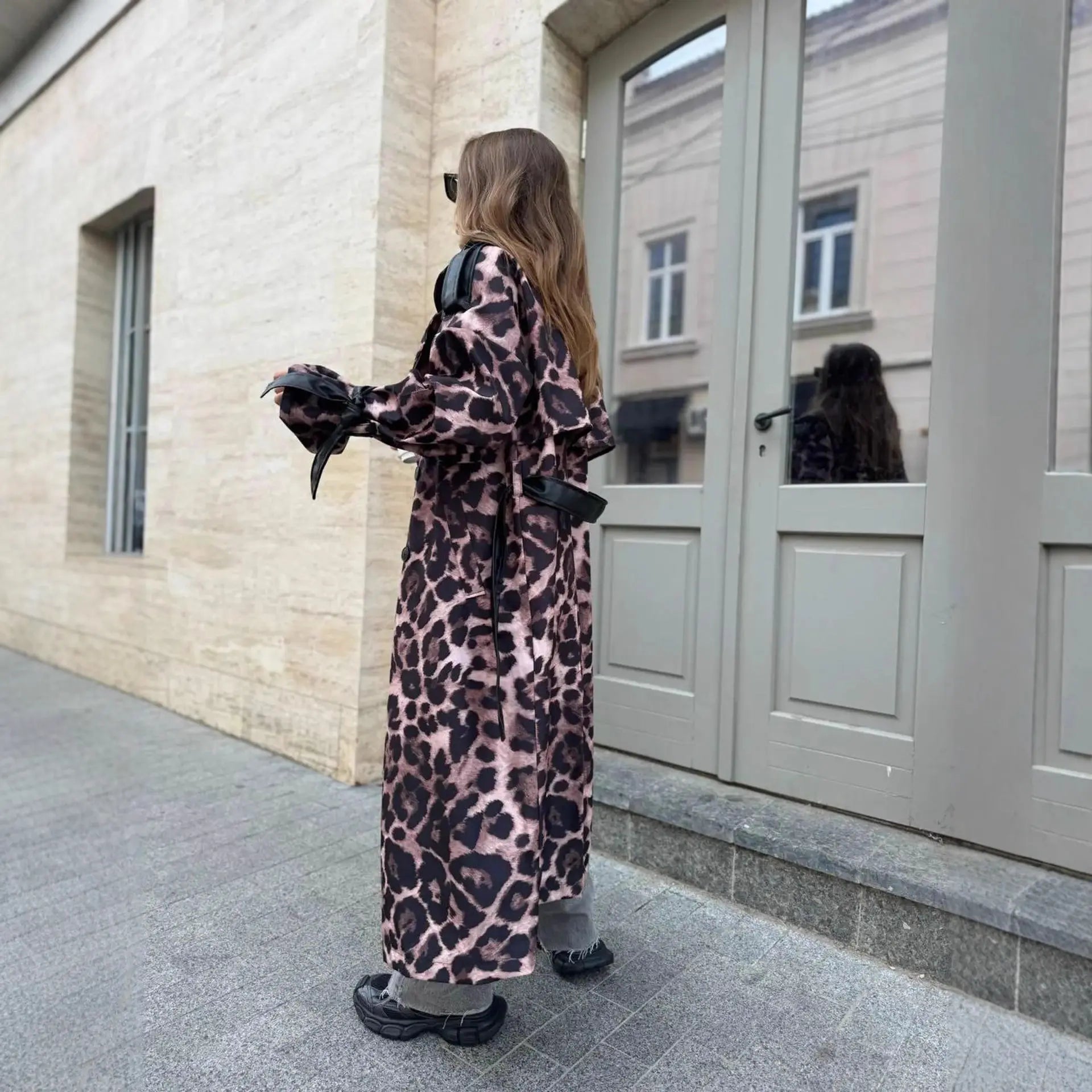 Manteau léopard femme SecretBombe style street chic contemporain