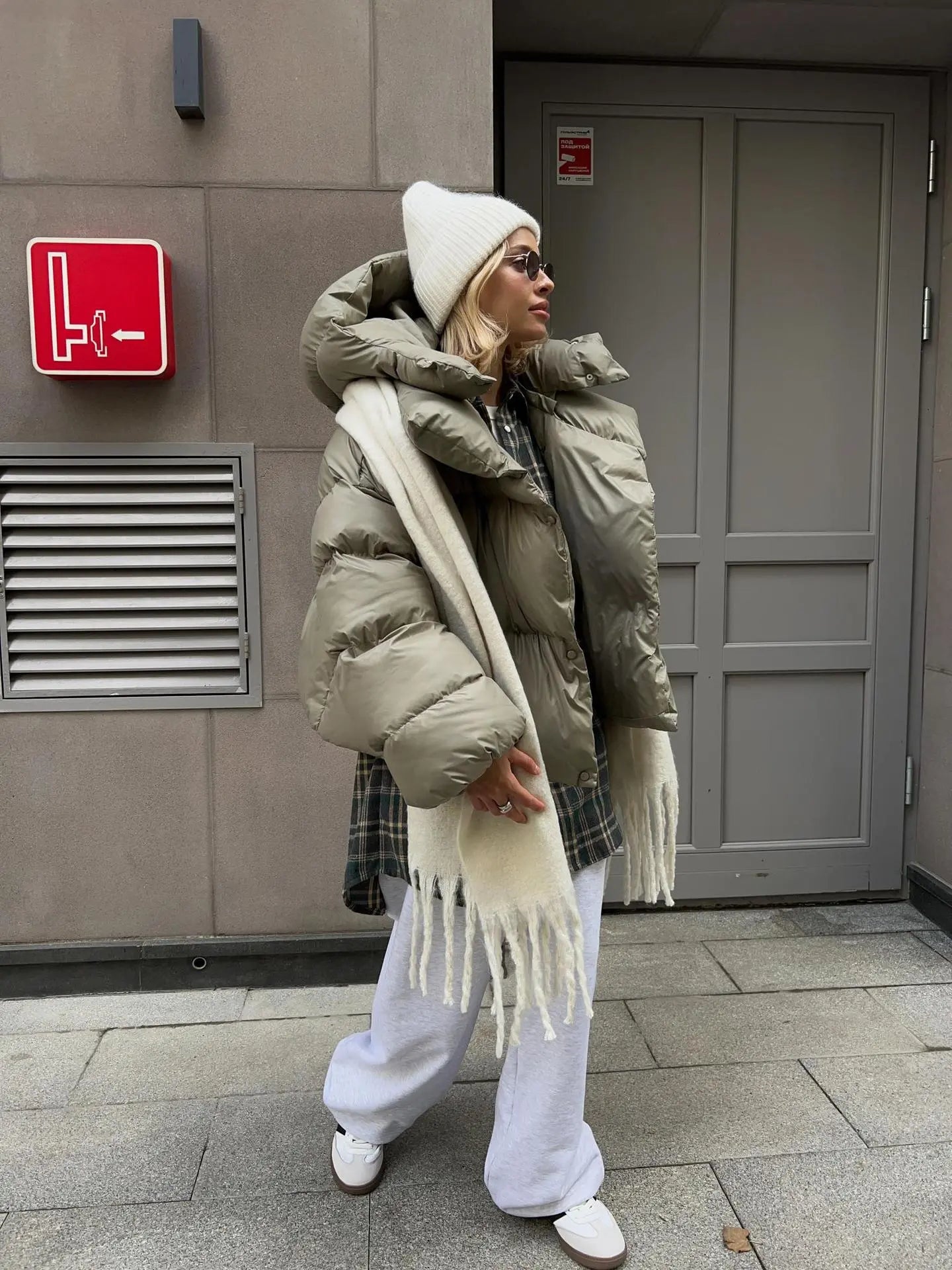 Doudoune urbaine femme au design épuré et moderne – SecretBombe