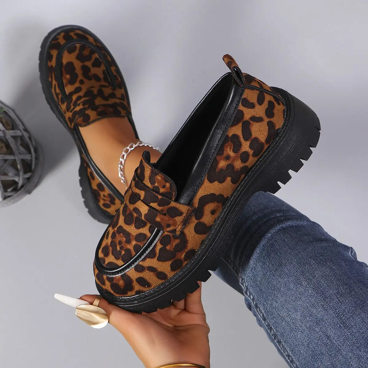 Mocassins léopard femme SecretBombe plateforme mode avec semelle noire épaisse