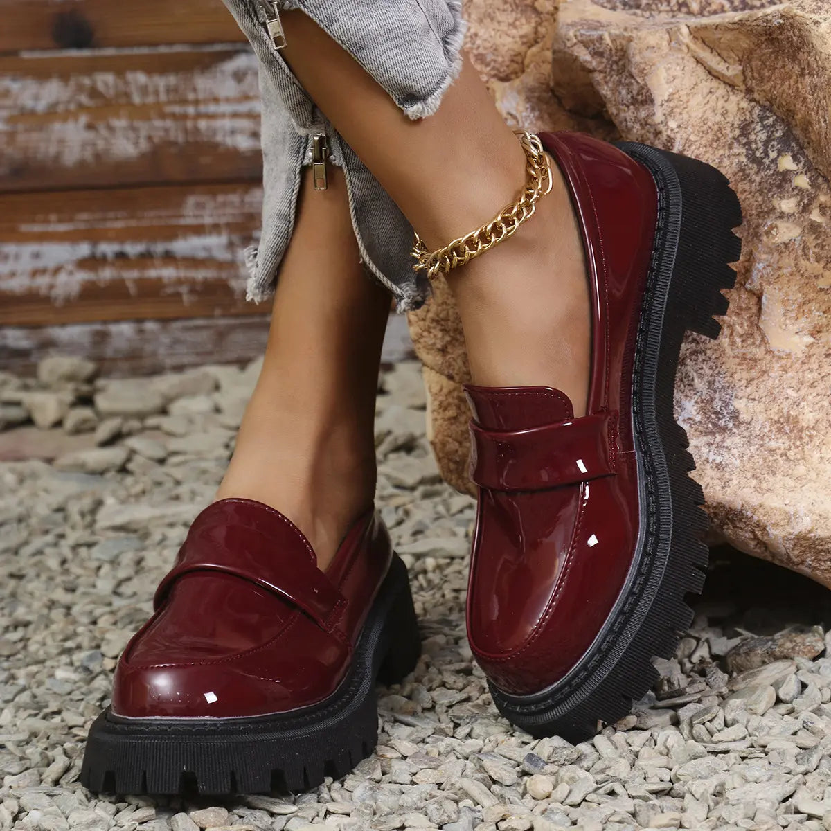Mocassins plateforme vernis bordeaux femme SecretBombe chaussures élégantes tendance
