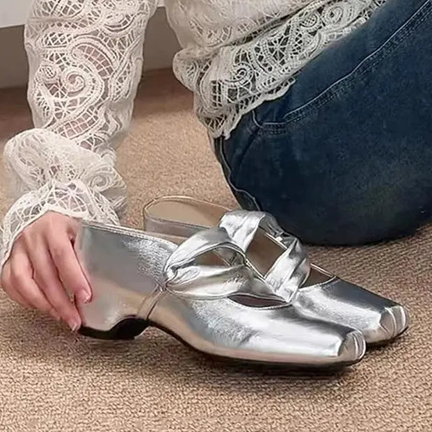 Chaussures femme argentées élégantes idéales pour cérémonie ou soirée - SecretBombe
