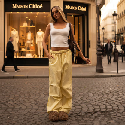 Pantalon ample jaune pastel SecretBombe, parfait pour un look chic et décontracté.