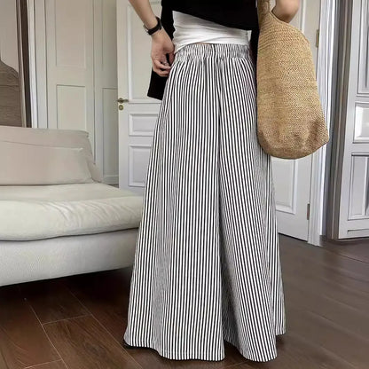 Pantalon fluide à rayures verticales noir et blanc SecretBombe, coupe ample