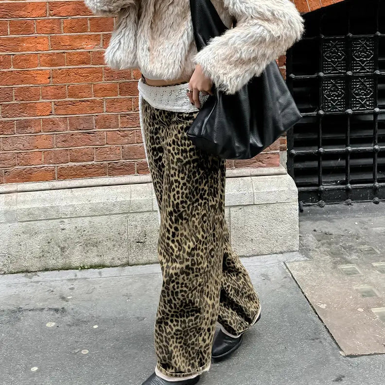 pantalon léopard femme coupe droite fluide style urbain SecretBombe