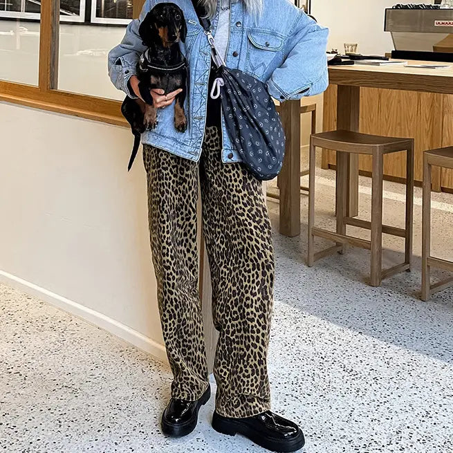 pantalon long léopard femme silhouette élégante SecretBombe