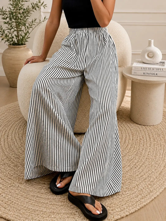 Pantalon chic à rayures verticales, parfait pour un style élégant – SecretBombe.