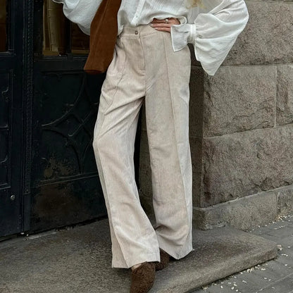 Pantalon droit velours ecru SecretBombe coupe fluide élégante