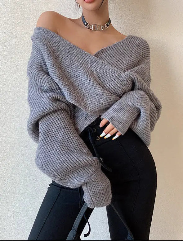 Pull femme col croisé élégant épaules dénudées style tendance SecretBombe