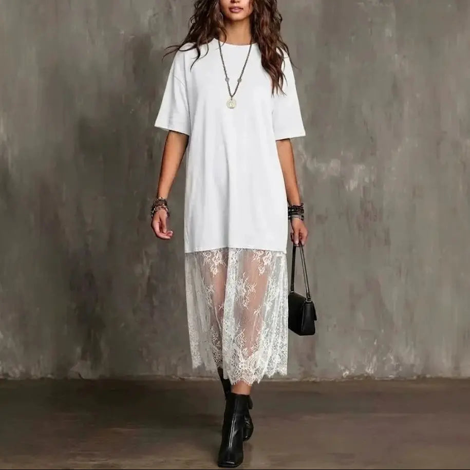 Robe blanche femme SecretBombe avec bas en dentelle et coupe ample