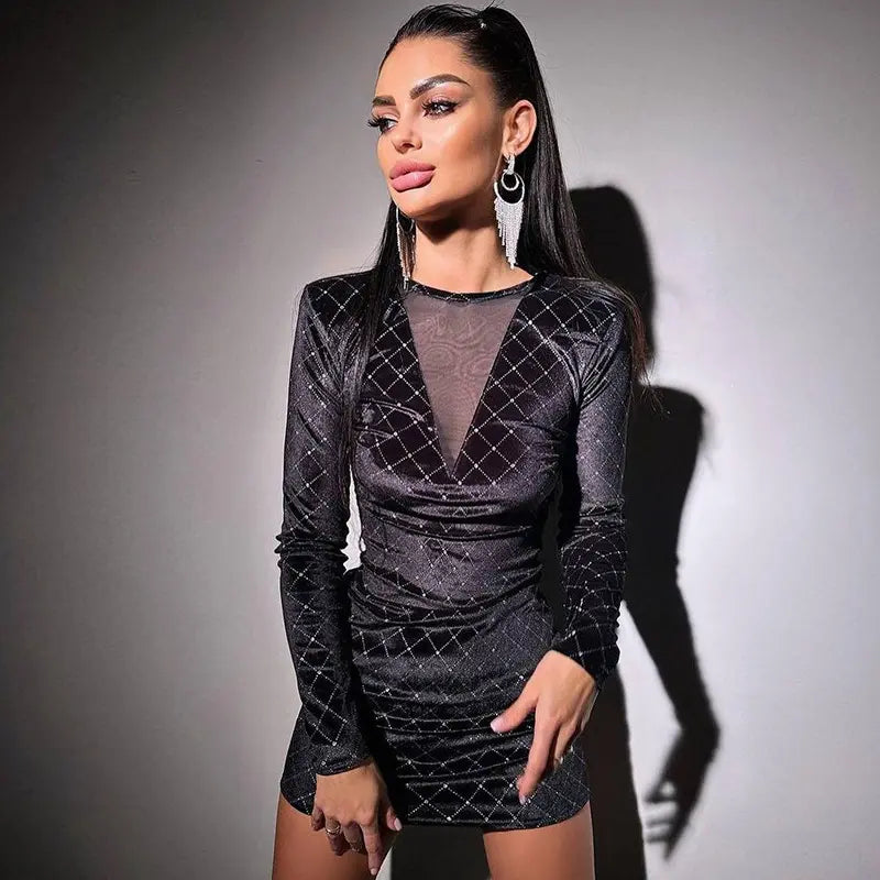 Robe socialite noire SecretBombe – style chic et confortable, idéale pour cocktails et événements privés