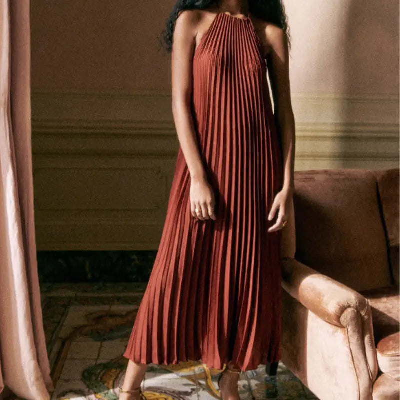 Robe longue plissée rouge brique femme élégante SecretBombe