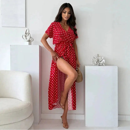 Robe longue rouge à pois avec décolleté croisé SecretBombe