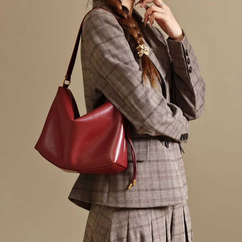 SecretBombe sac bandoulière femme effet cuir rouge chic et moderne
