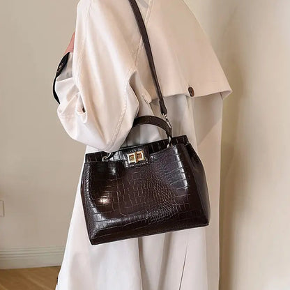 SecretBombe sac bandoulière marron look chic quotidien