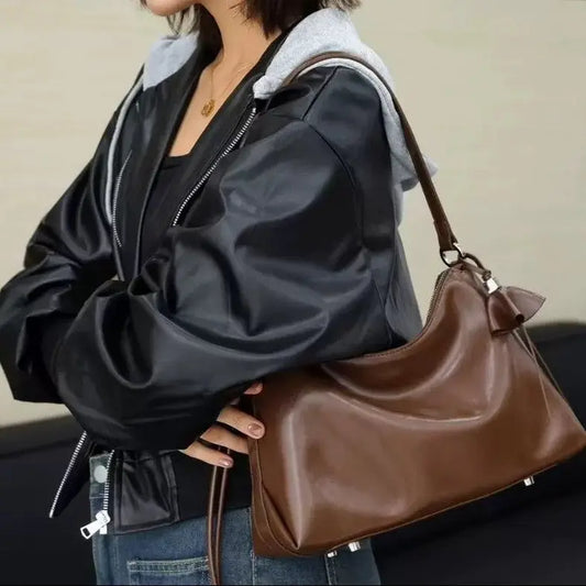 Sac femme noir cuir véritable SecretBombe design minimaliste élégant