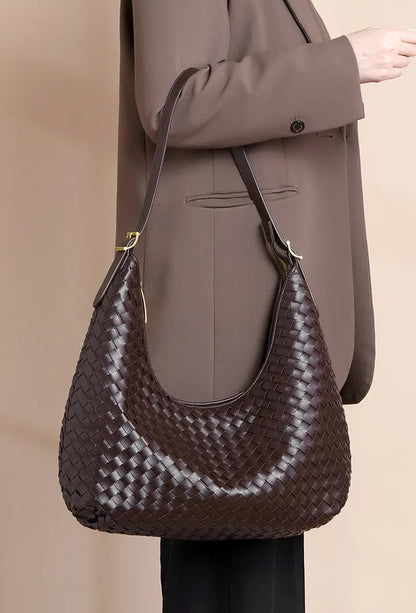 Sac à main gris femme porté épaule tressé chic SecretBombe
