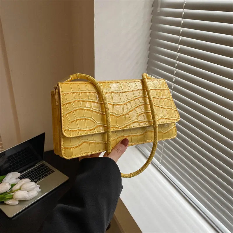 Sac femme style urbain chic structuré SecretBombe