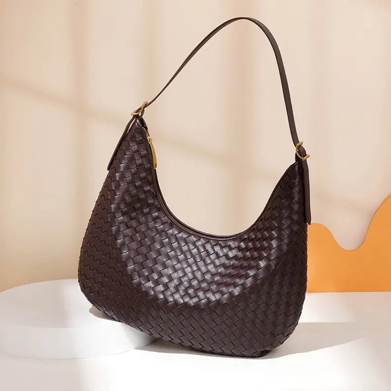Sac à main femme marron tressé cuir vegan tendance SecretBombe